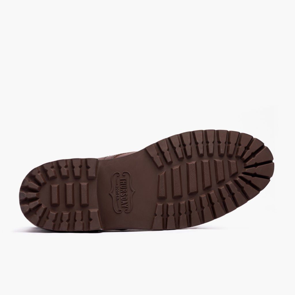 High-Traction Rubber Outsole & Lug Tread Pattern on Captain StormKing® Whiskey 가죽 부츠 남성용
