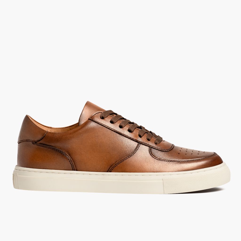 White Full-Grain leather Sneakers - 굿이어 웰트 공법 및 앞코 토박스 디테일