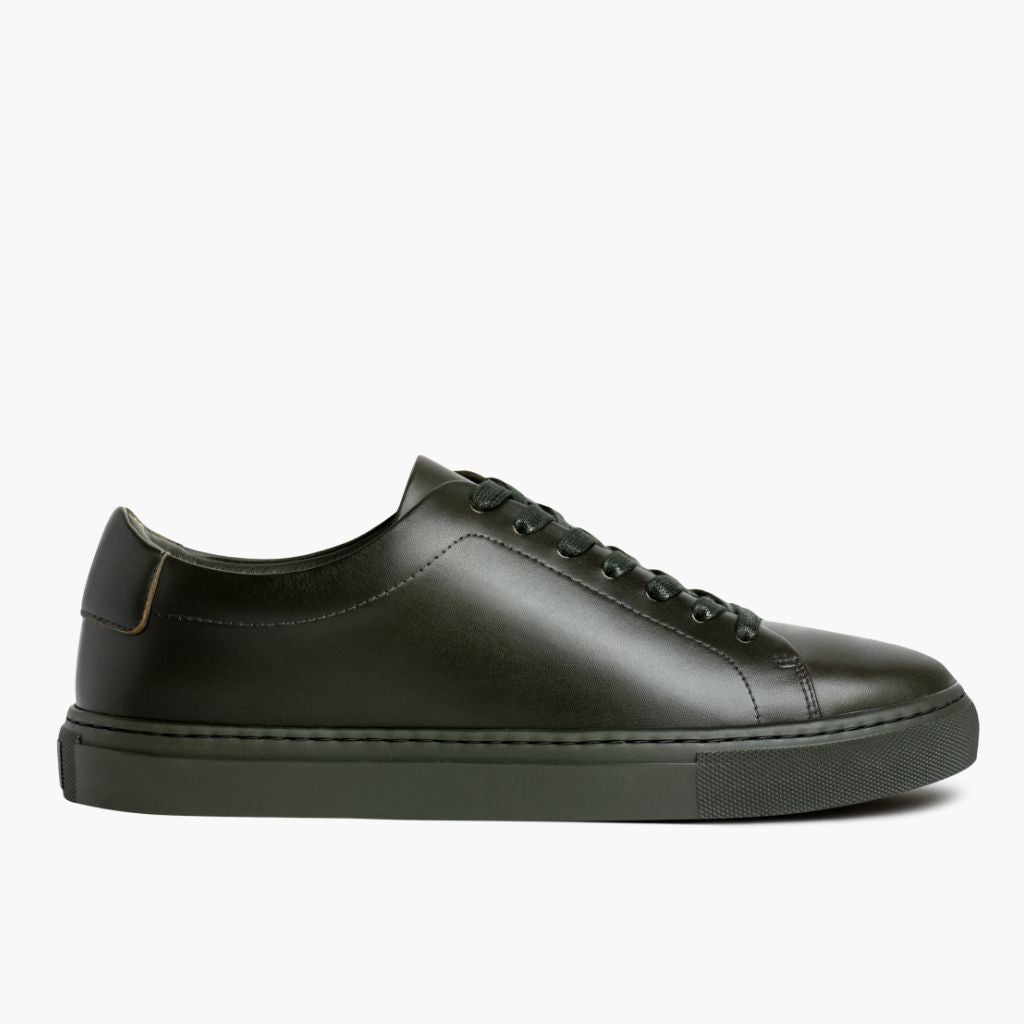 Classic Full-Grain leather Sneakers - 굿이어 웰트 공법 및 앞코 토박스 디테일