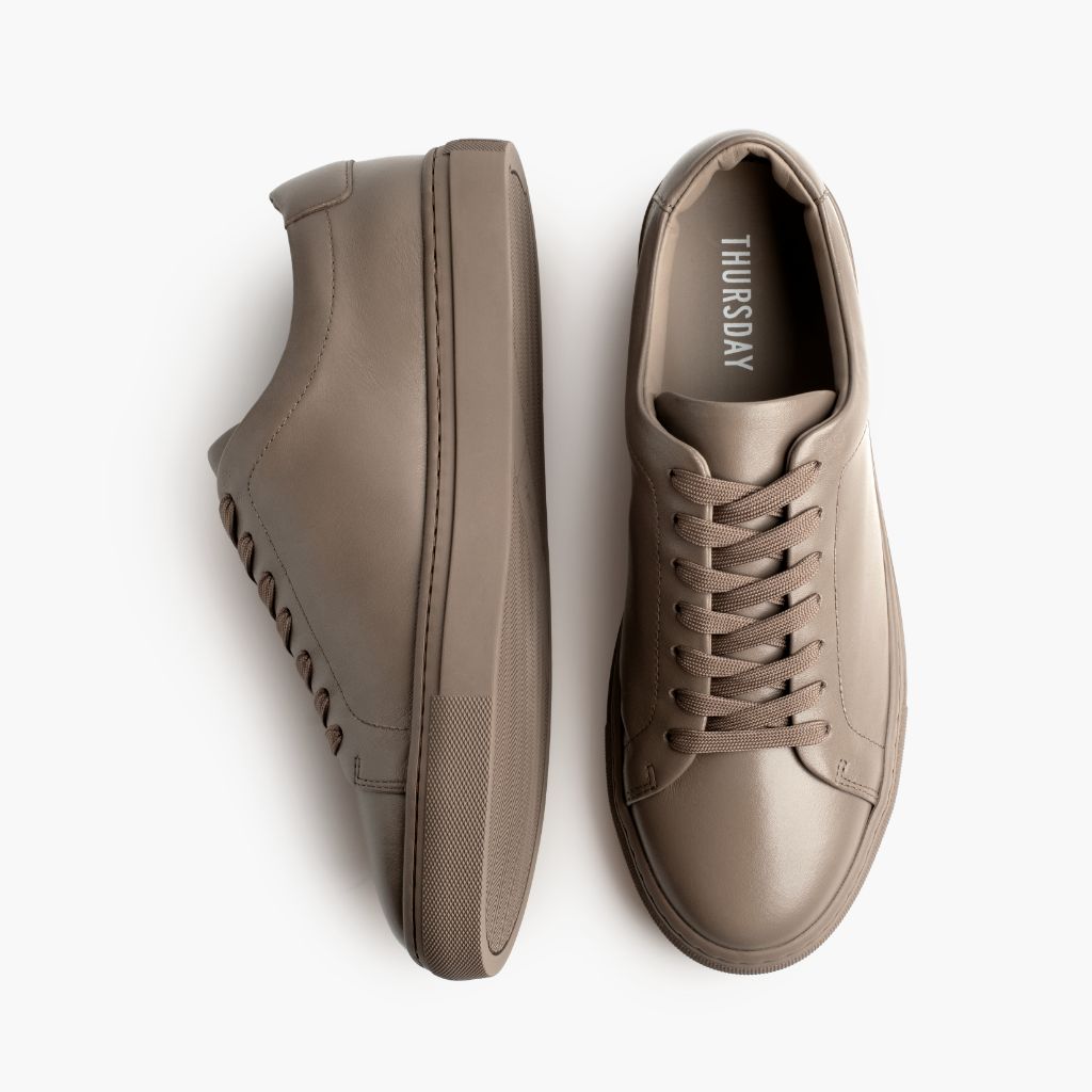 Encore Forest Leather Sneakers - 보강된 힐 카운터 및 정밀 2열 스티치 디테일