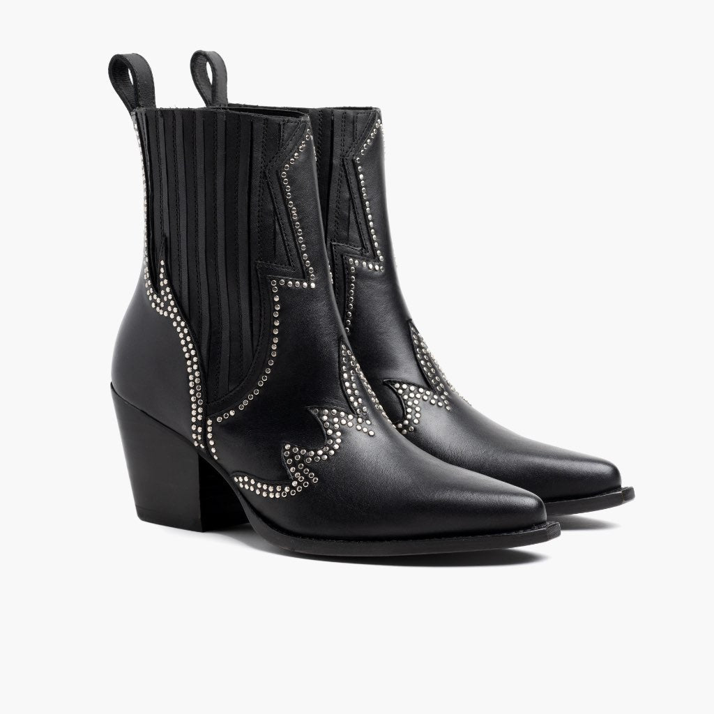 Black Full-Grain leather Boots - 굿이어 웰트 공법 및 앞코 토박스 디테일