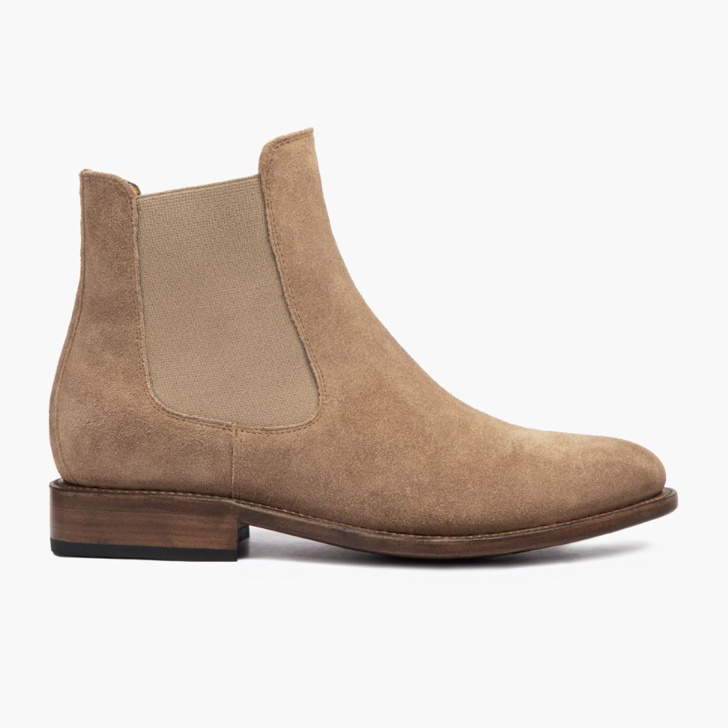 Classic Full-Grain leather Boots - 굿이어 웰트 공법 및 앞코 토박스 디테일
