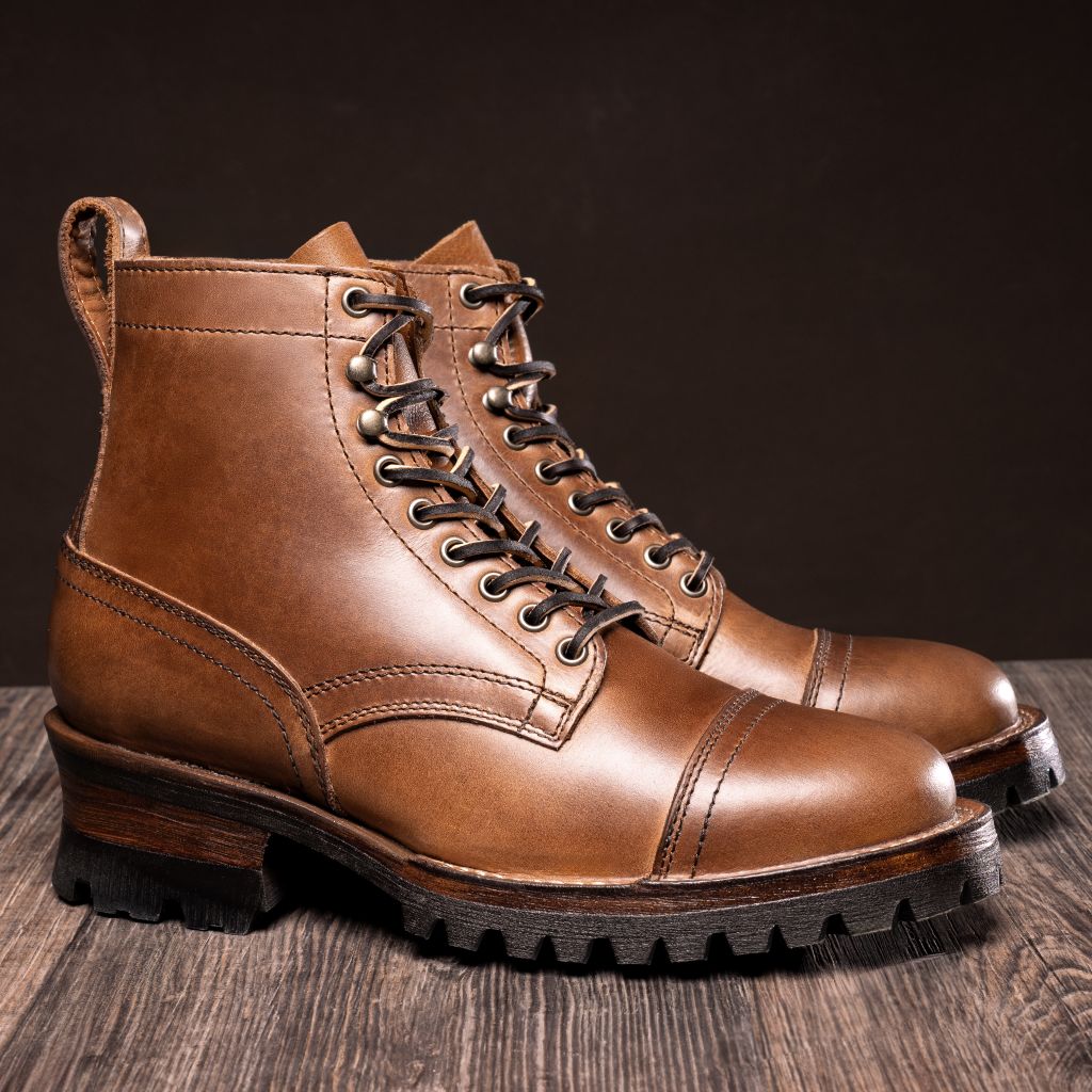 Challenger Sesame Double Shot 가죽 부츠 남성용 in Classic Full-Grain Leather - 측면 프로필 뷰 | 공식 온라인 스토어 구매