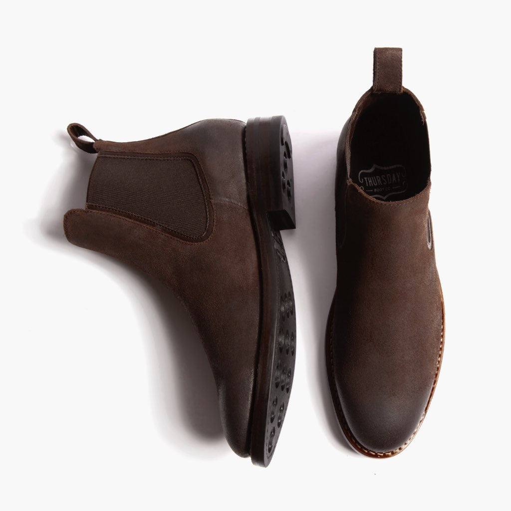 Duke Chocolate Suede 가죽 부츠 남성용 - 보강된 힐 카운터 및 정밀 2열 스티치 디테일