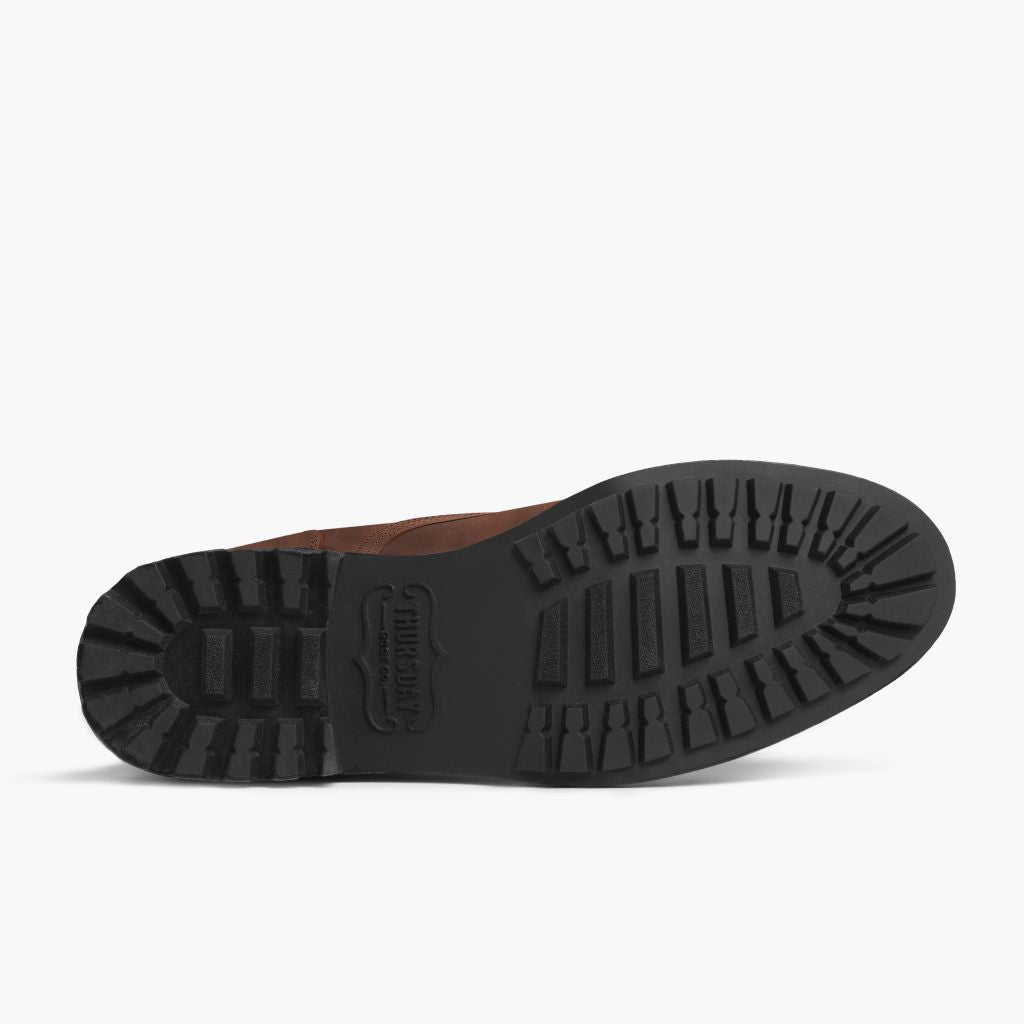High-Traction Rubber Outsole & Lug Tread Pattern on Logger Arizona Adobe 가죽 부츠 남성용