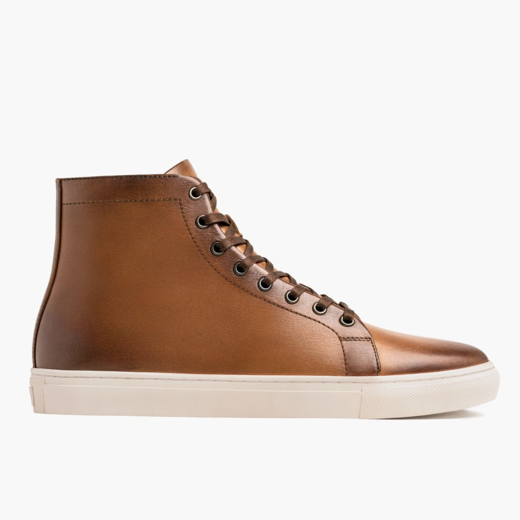 Classic Full-Grain leather Sneakers - 굿이어 웰트 공법 및 앞코 토박스 디테일