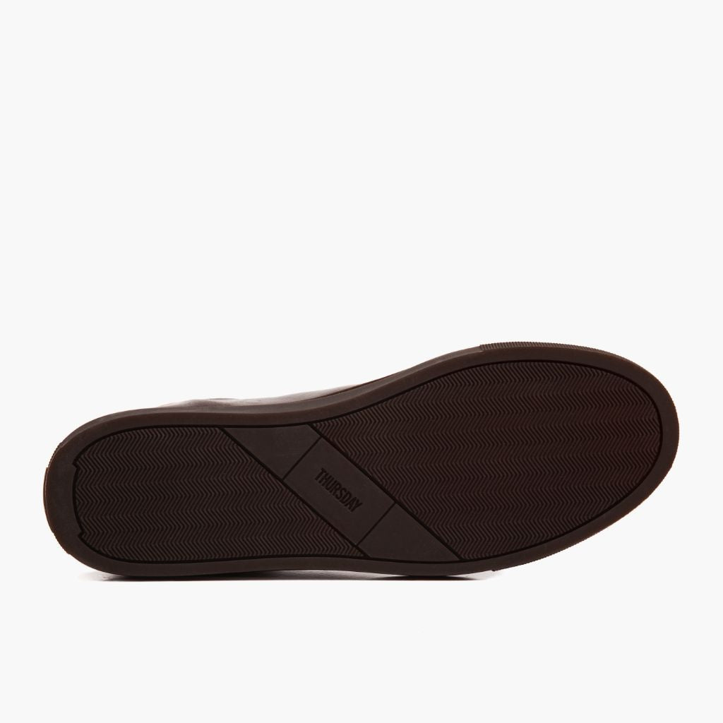 High-Traction Rubber Outsole & Lug Tread Pattern on Premier Low Top Old English 가죽 스니커즈 남성용 For Men