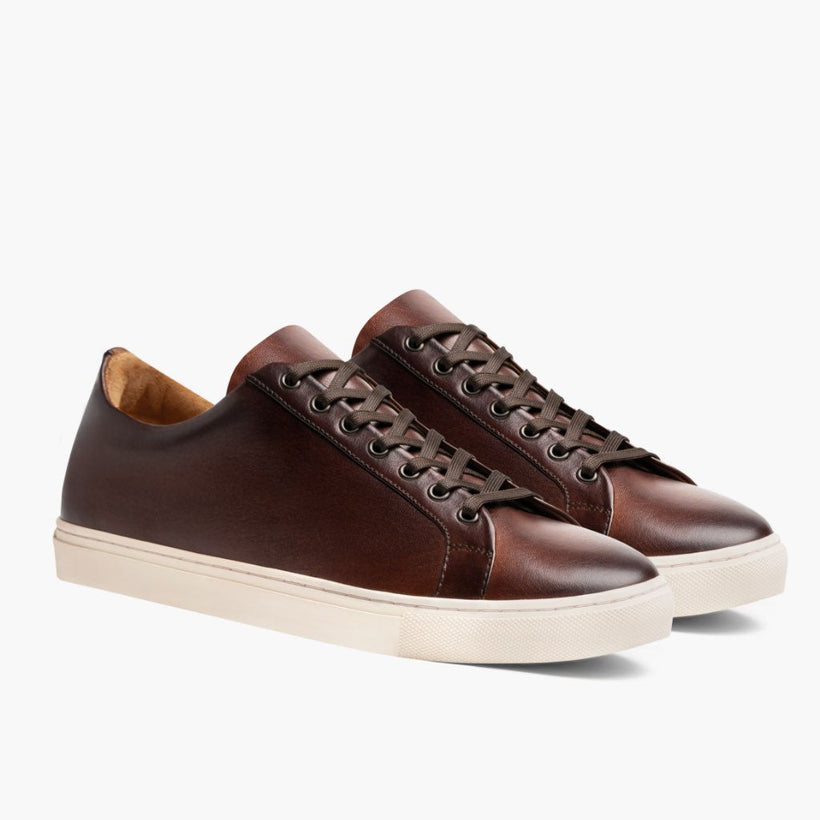 Premier Low Top Coffee Leather Sneakers 남성용