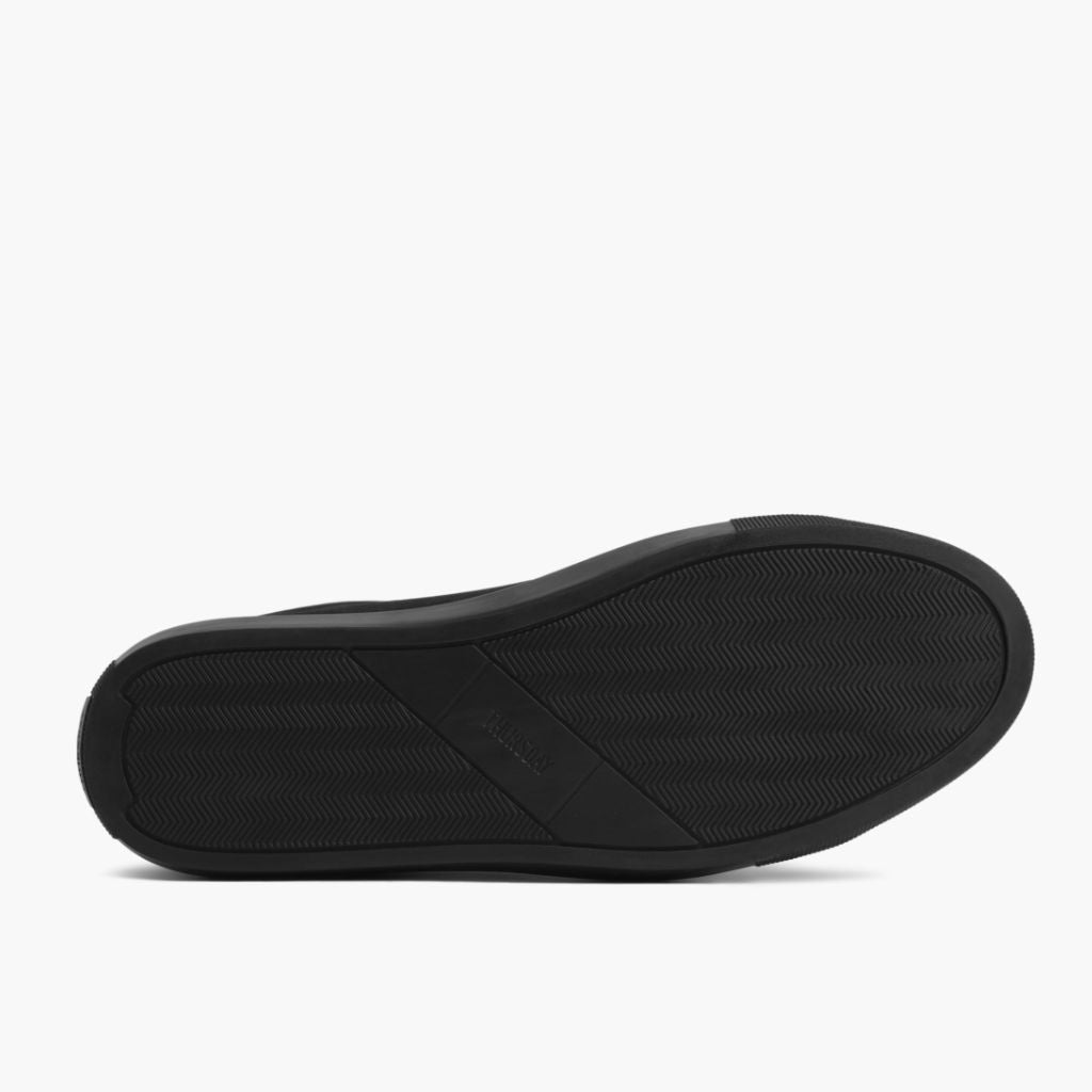 High-Traction Rubber Outsole & Lug Tread Pattern on Premier Low Top 블랙 Matte 가죽 스니커즈 남성용 For Men
