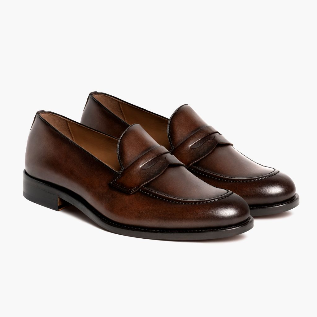 Lincoln Rich Mahogany 가죽 스니커즈 남성용 in Classic Full-Grain Leather - 측면 프로필 뷰 | 공식 온라인 스토어 구매