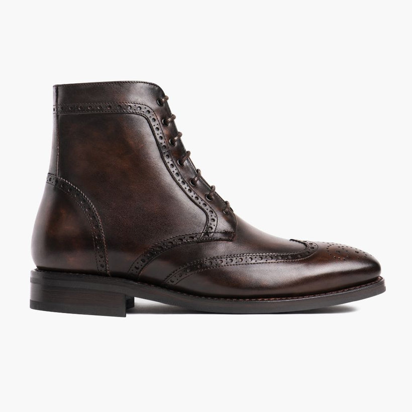 Wingtip Dark Oak Leather Boots 남성용