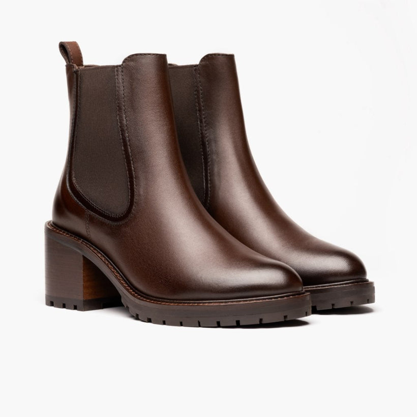 Knockout Chocolate Leather Boots 여성용