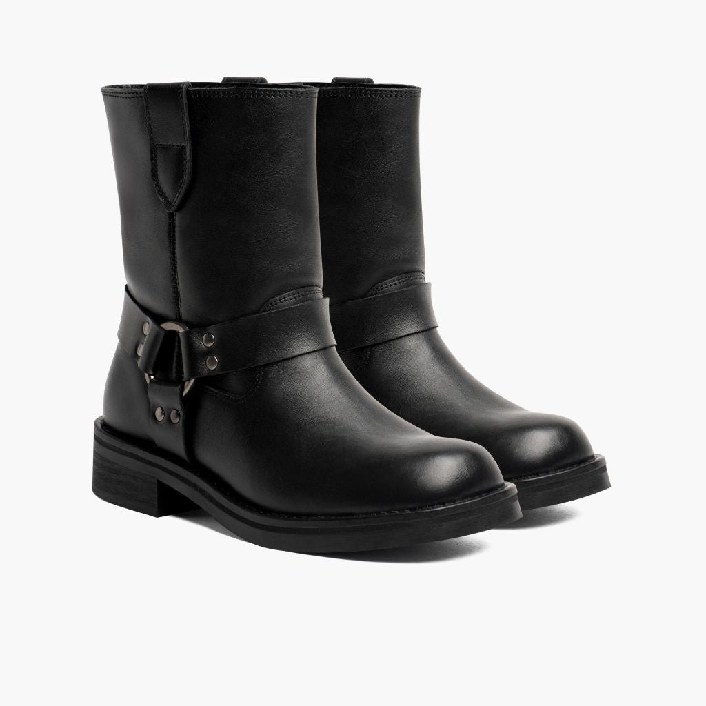 Black Full-Grain leather Boots - 굿이어 웰트 공법 및 앞코 토박스 디테일