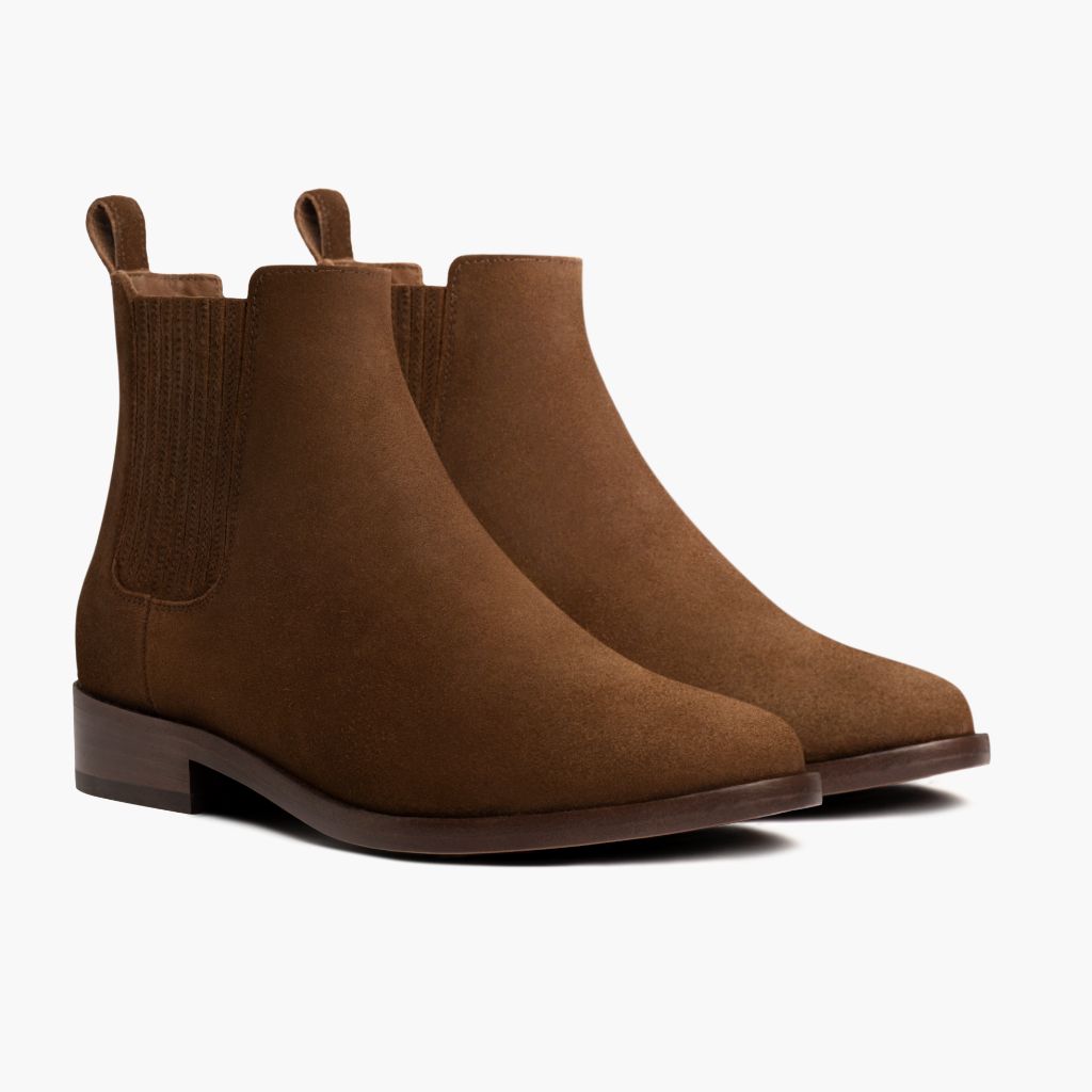 Classic Full-Grain leather Boots - 굿이어 웰트 공법 및 앞코 토박스 디테일
