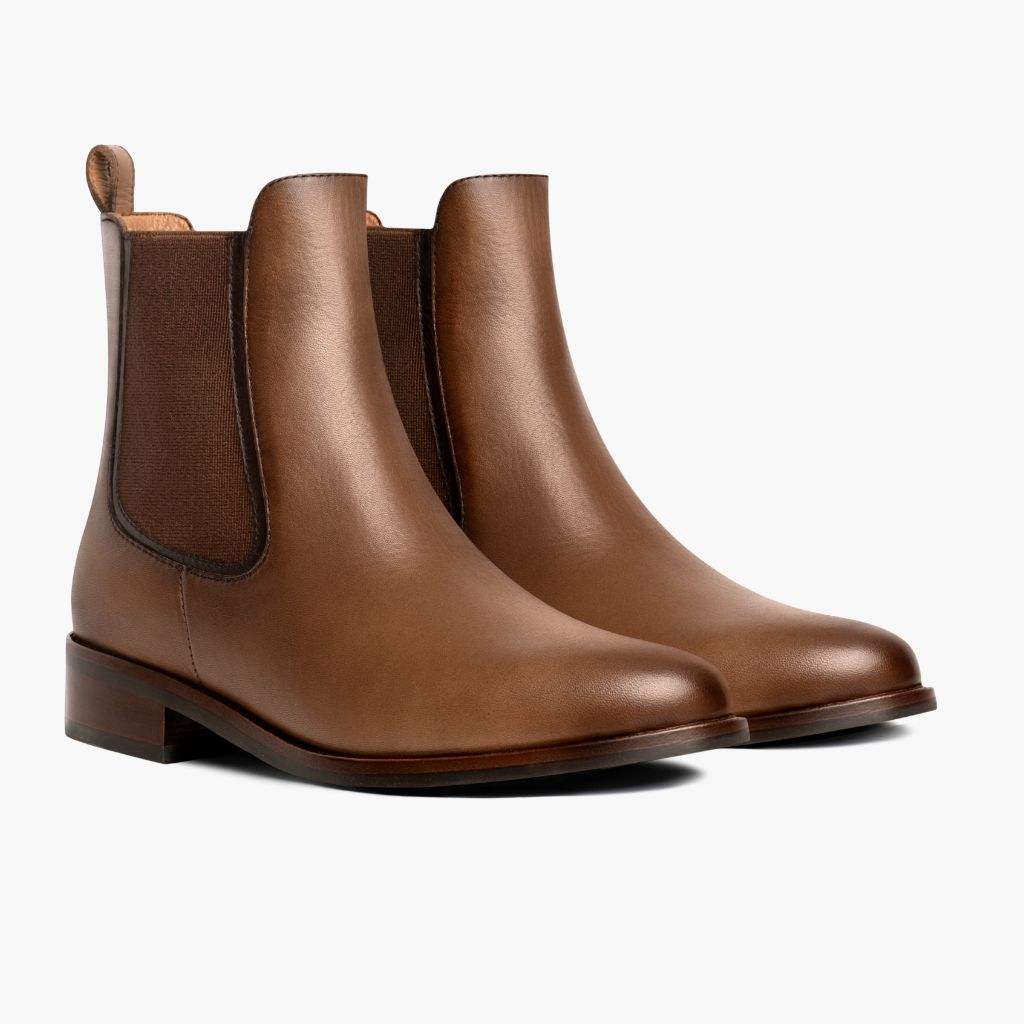 Classic Full-Grain leather Boots - 굿이어 웰트 공법 및 앞코 토박스 디테일