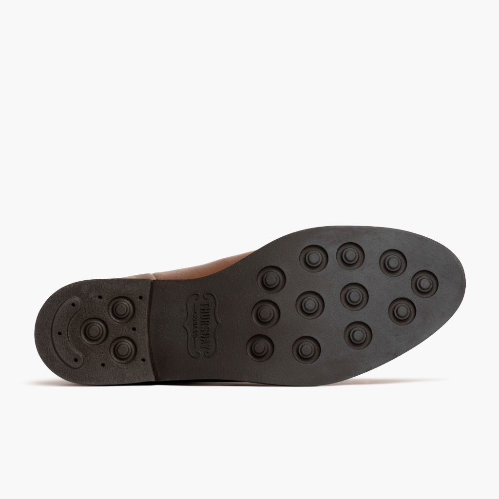 High-Traction Rubber Outsole & Lug Tread Pattern on Duchess Amber Wheat 가죽 부츠 여성용