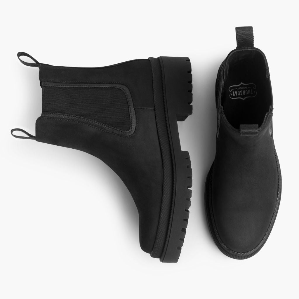 High-Traction Rubber Outsole & Lug Tread Pattern on Legend Platform 블랙 Matte 가죽 부츠 여성용