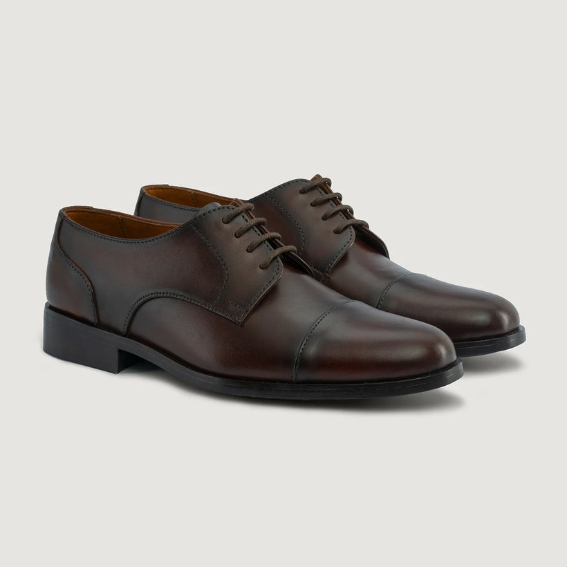 Attorney Derby Burnished 브라운 가죽 구두 - StudGuard 남성용