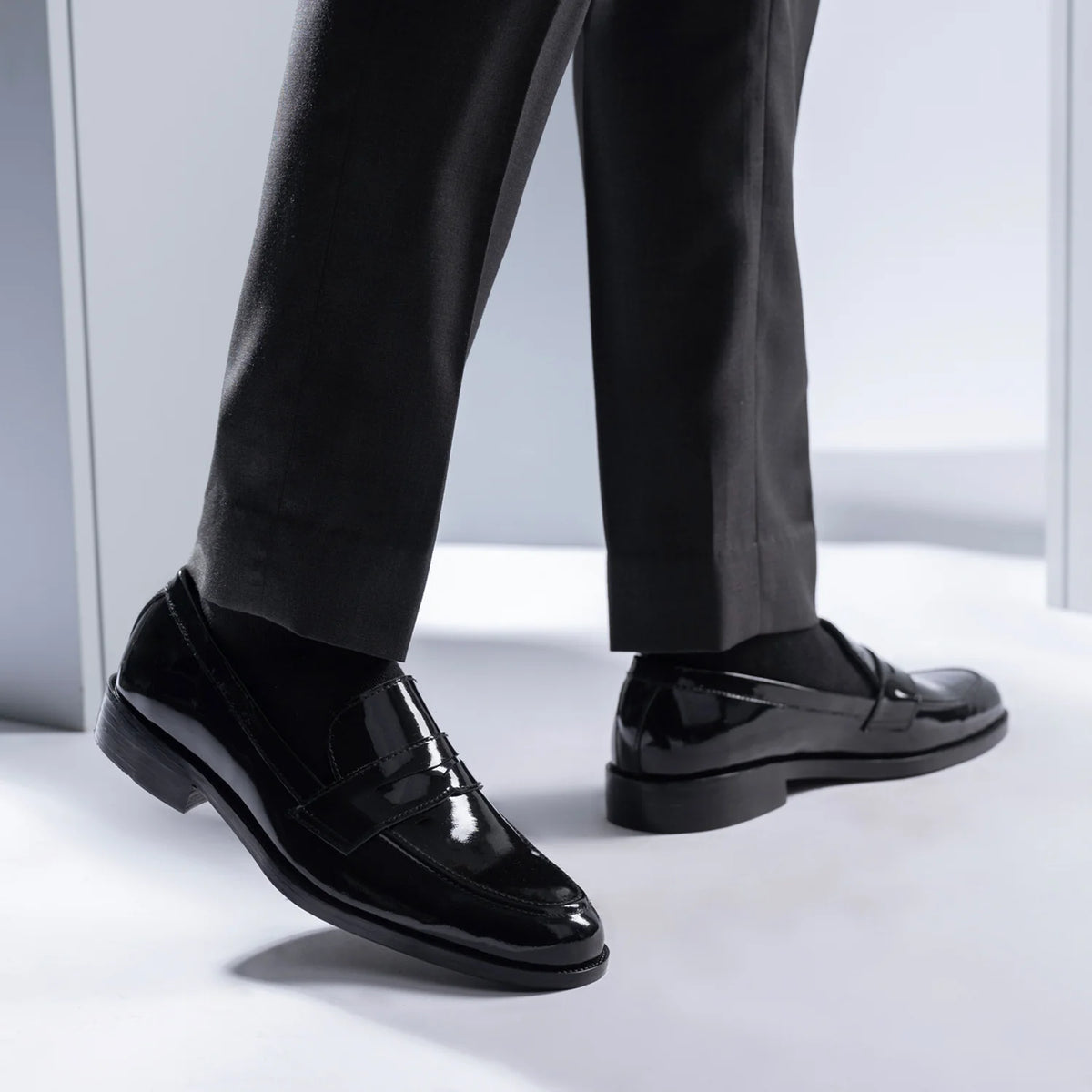 Orlaven Baxton 블랙 Patent 가죽 로퍼 남성용 footwear image 9