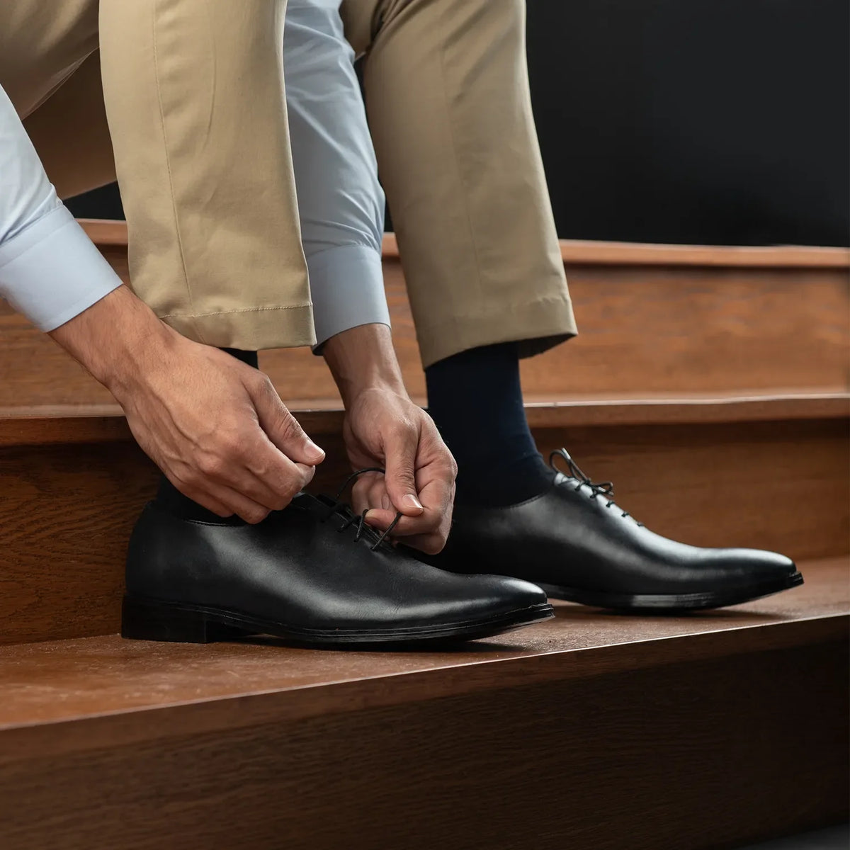 Orlaven Director Wholecut 블랙 가죽 구두 남성용 footwear image 10