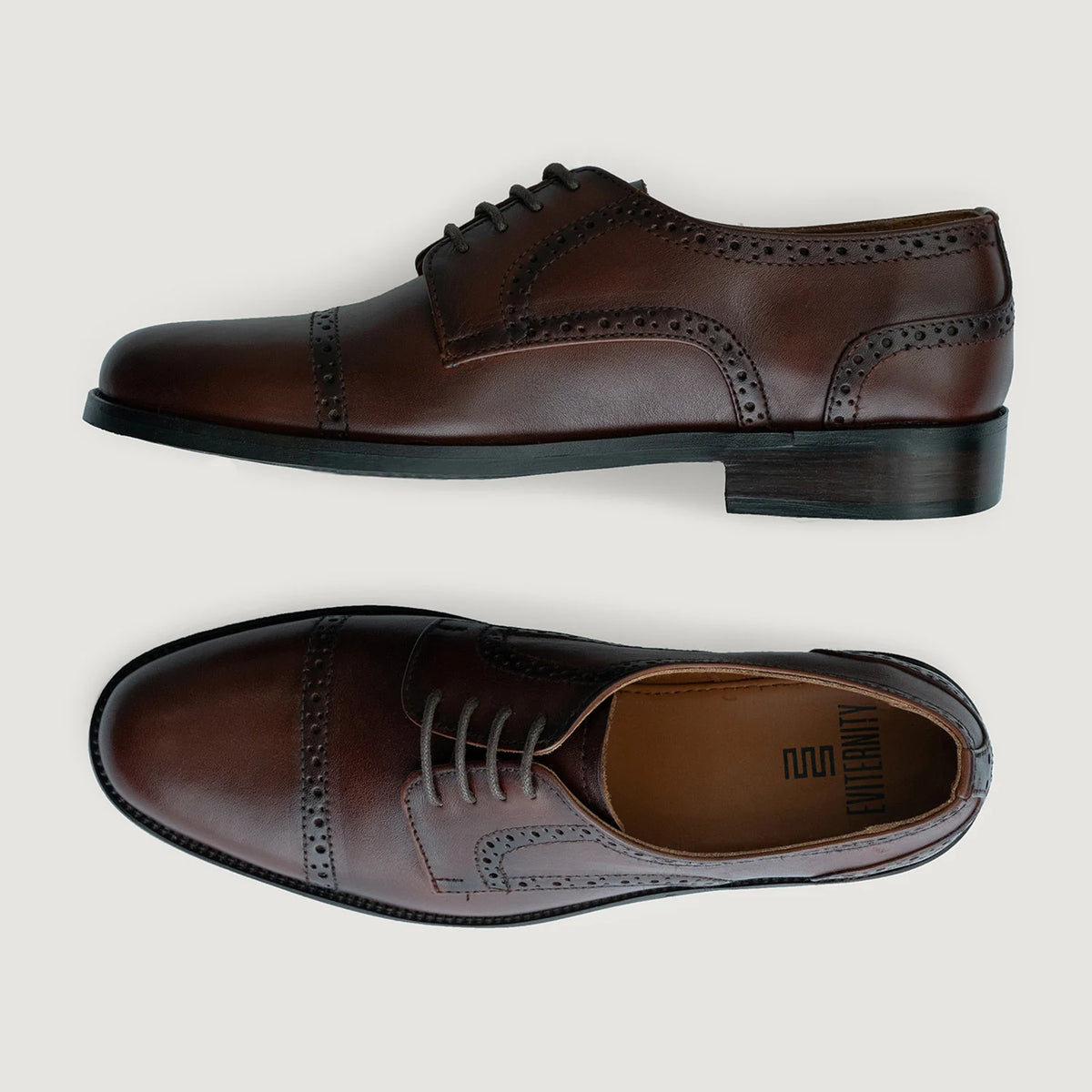 Dirk Brogues Derby Burnished 브라운 가죽 구두 남성용 For Men - 보강된 힐 카운터 및 정밀 2열 스티치 디테일