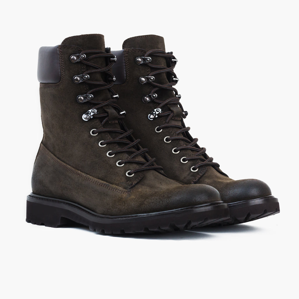 Explorer Dark Olive Suede 가죽 부츠 남성용 - 측면 프로필 뷰 | 공식 온라인 스토어 구매