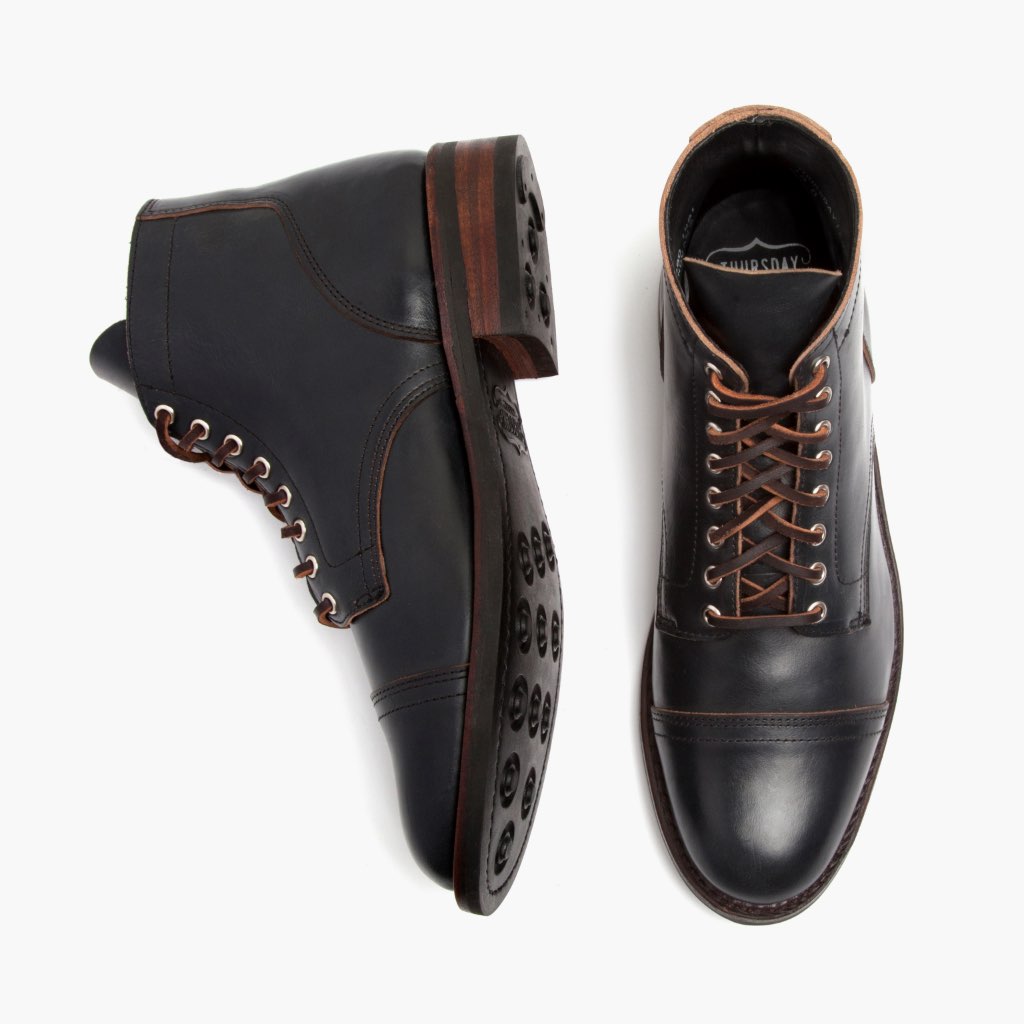 High-Traction Rubber Outsole & Lug Tread Pattern on Vanguard Indigo 가죽 부츠 남성용 For Men