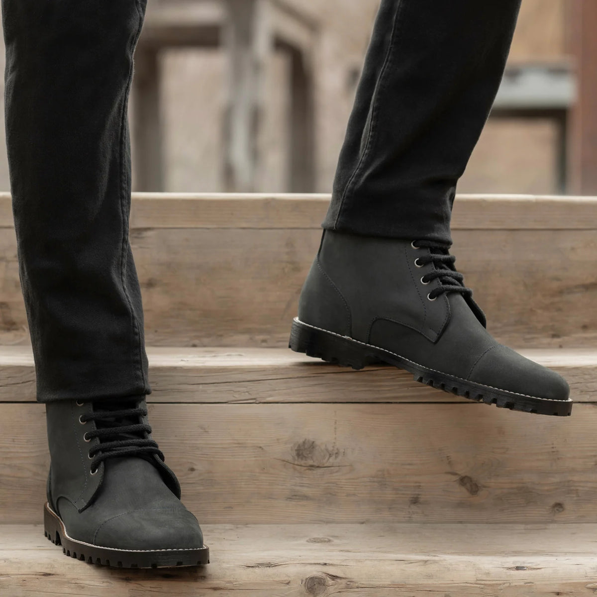 Orlaven Knight Derby 블랙 Matte Nubuck 가죽 부츠 - TerraGrip 남성용 footwear image 9