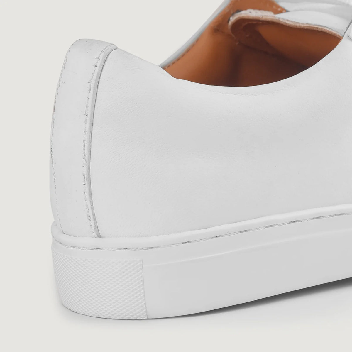 Orlaven Murphy Low Top White 가죽 스니커즈 남성용 footwear image 9