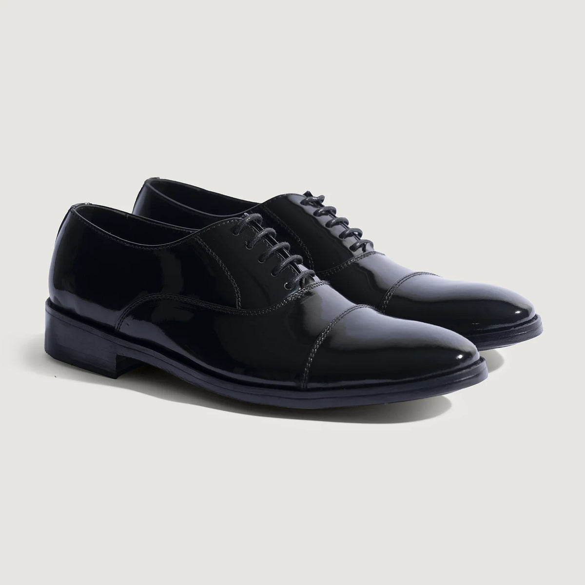 Professor Oxford 블랙 가죽 구두 남성용 For Men in Patent Black Full-Grain Leather - 측면 프로필 뷰 | 공식 온라인 스토어 구매