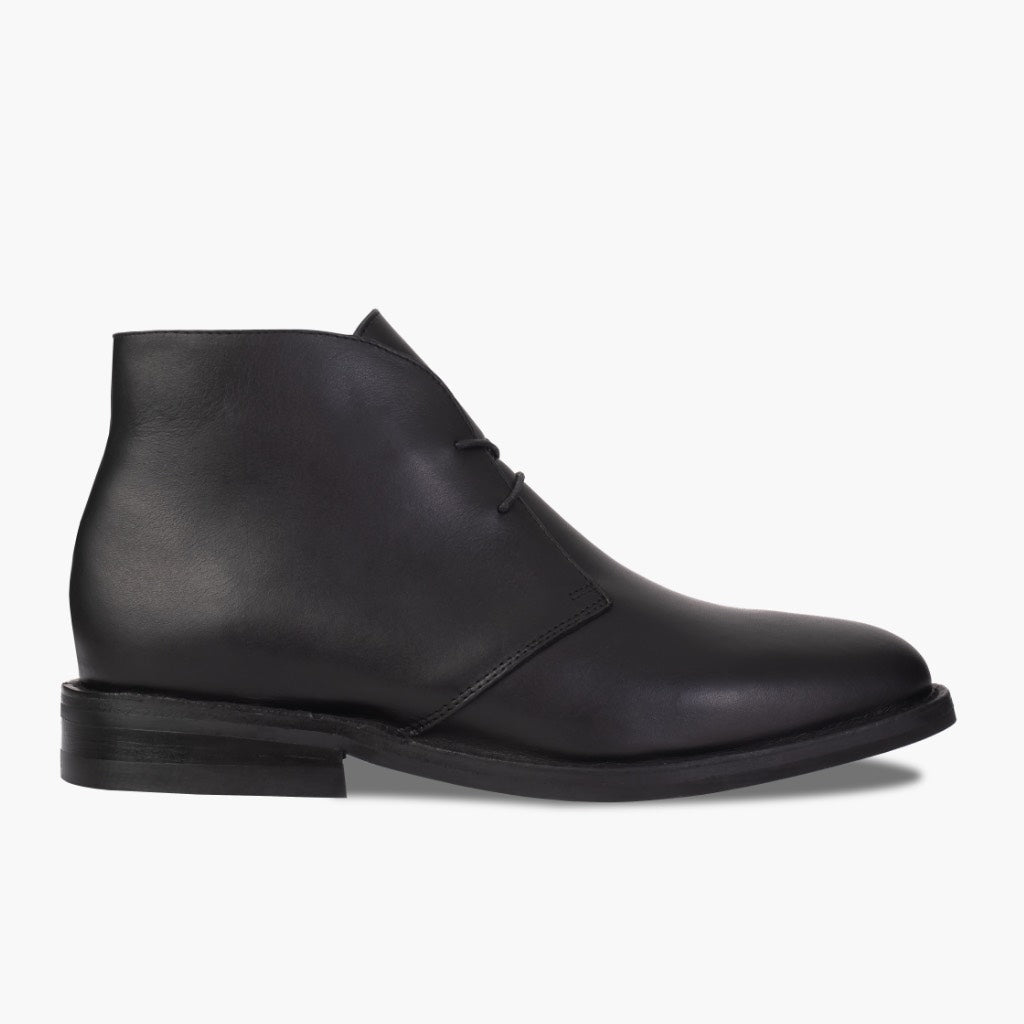 Black Full-Grain leather Boots - 굿이어 웰트 공법 및 앞코 토박스 디테일