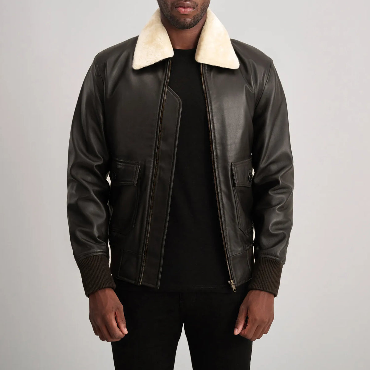
Airin G-1 브라운 & Cream 가죽 항공 점퍼 봄버 남성용 in Brown Sheepskin Leather - 정면 스타일 및 테일러드 실루엣 | 공식 온라인 스토어 구매