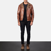 Close-Up Detail of Notch &amp; Zipper Hardware on Men's Alberto Shearling 브라운 가죽 자켓 남성용