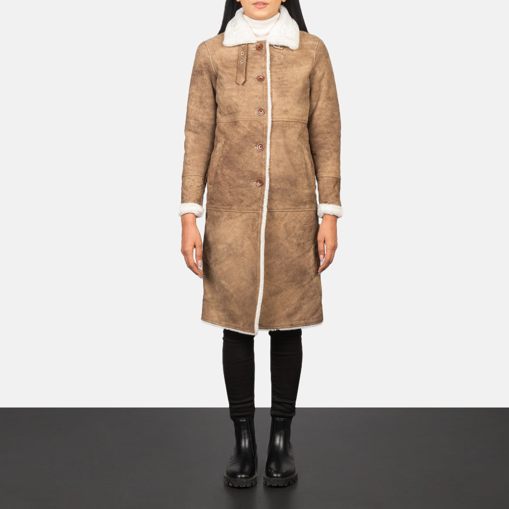 Women's Alina Shearling 브라운 가죽 롱 코트 여성용 - Lateral Side Profile View Showing Sleeve Cut &amp; Athletic Taper Fit