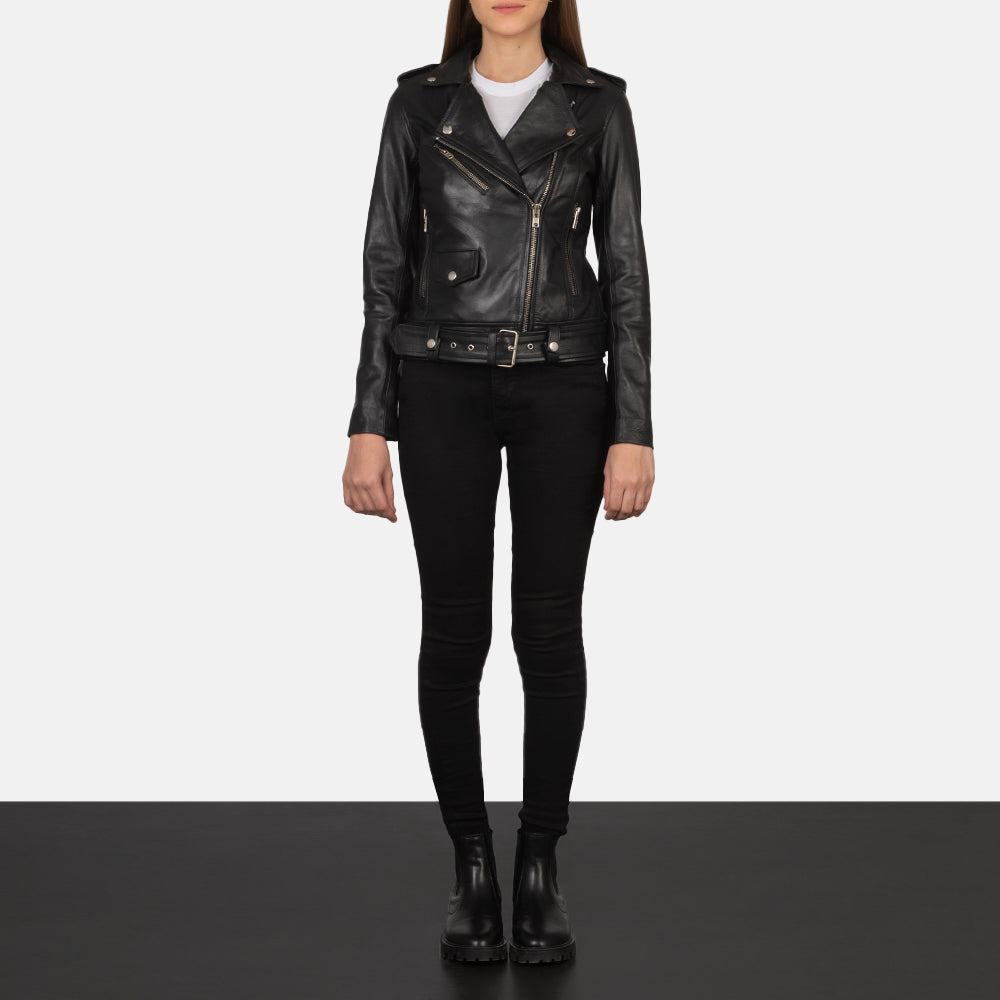 Women's Alison 블랙 가죽 라이더 자켓 여성용 - Lateral Side Profile View Showing Sleeve Cut &amp; Athletic Taper Fit