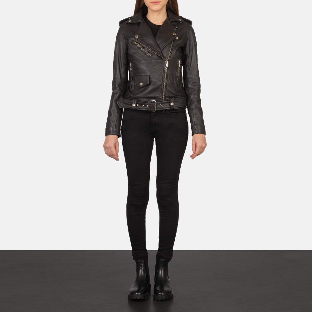 Women's Alison 브라운 가죽 라이더 자켓 여성용 - Lateral Side Profile View Showing Sleeve Cut &amp; Athletic Taper Fit