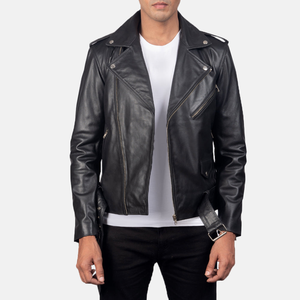 
Allaric Alley Black Leather Biker Jacket in Black Cowhide Leather - 정면 스타일 및 테일러드 실루엣 | 공식 온라인 스토어 구매