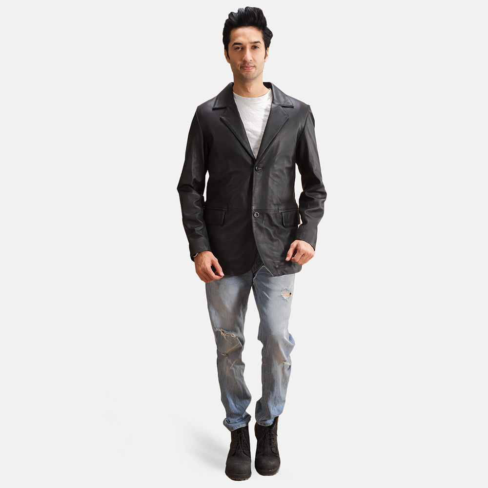 Alyson 블랙 가죽 테일러드 블레이저 남성용 - Lateral Side Profile View Showing Sleeve Cut &amp; Athletic Taper Fit