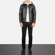 
Baston Black Hooded Leather Bomber Jacket - 입체 소매 커팅과 슬림 테이퍼드 핏을 보여주는 측면 뷰