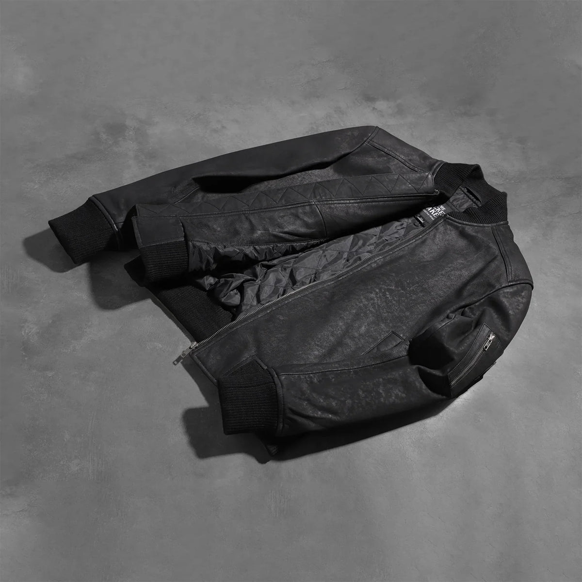 
Bomia MA-1 가죽 항공 점퍼 봄버 남성용 – alternate product view 6
