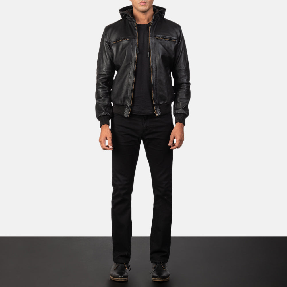 
클로즈업 상세 of Band & Zipper Hardware on Bouncer Biz Black Leather Hooded Bomber Jacket