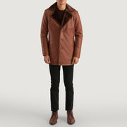 Men's Cinnamon 브라운 Leather Fur 가죽 롱 코트 남성용 - Lateral Side Profile View Showing Sleeve Cut &amp; Athletic Taper Fit