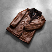 Open Hem &amp; Hem Craftsmanship Construction Detail on Men's Cinnamon Distressed Leather Fur 가죽 롱 코트 남성용