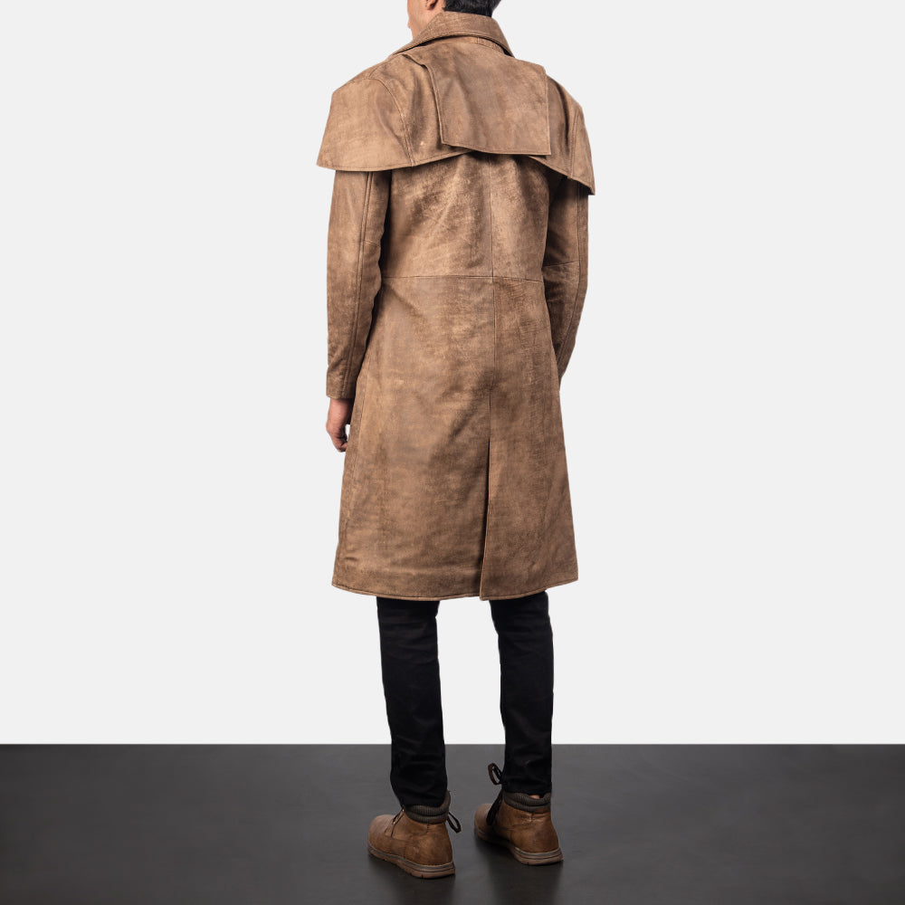 Men's Classic 브라운 Leather Duster 남성용 - Lateral Side Profile View Showing Sleeve Cut &amp; Athletic Taper Fit