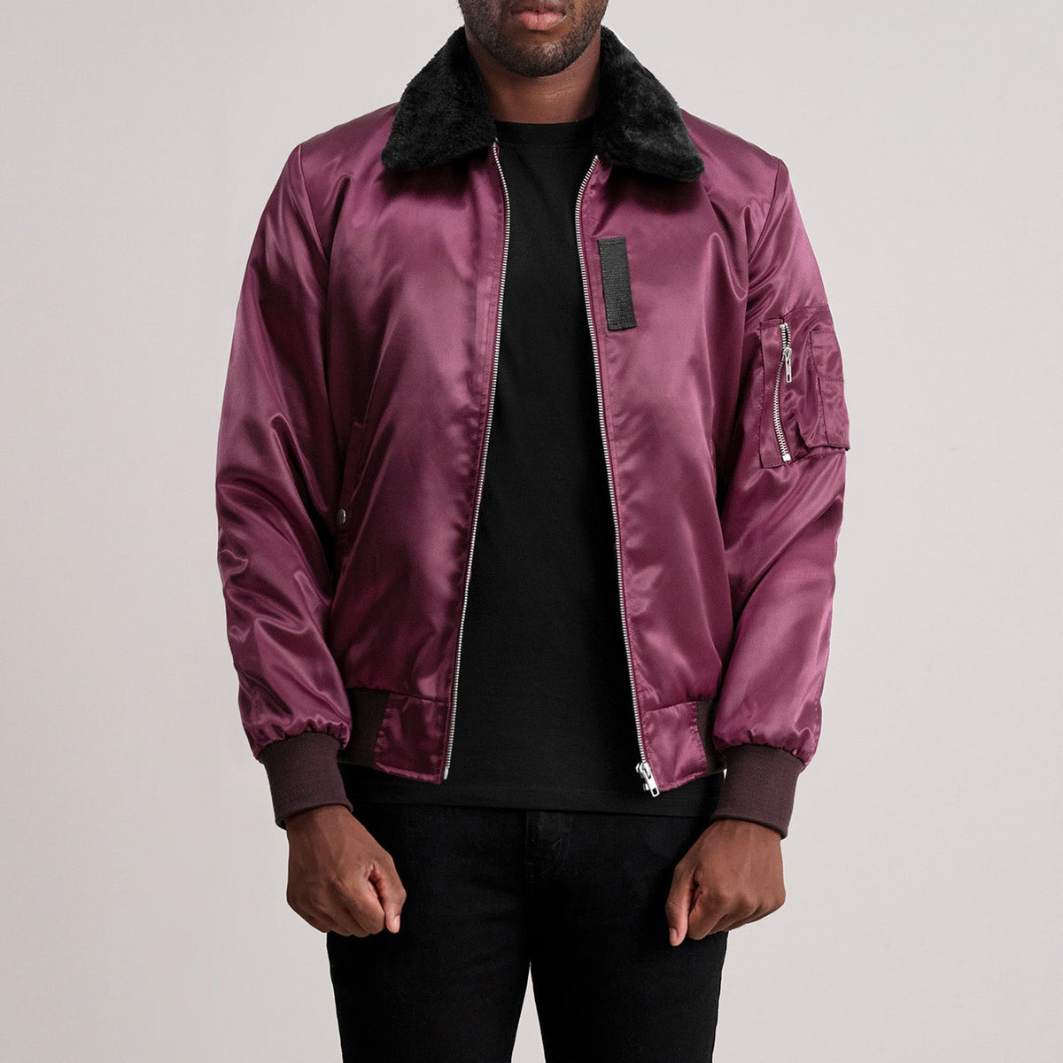Clyde B-15 Maroon 가죽 봄버 자켓 남성용 - Lateral Side Profile View Showing Sleeve Cut &amp; Athletic Taper Fit