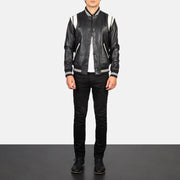 Men's Dantee 블랙 Leather Varsity 가죽 자켓 남성용 - Lateral Side Profile View Showing Sleeve Cut &amp; Athletic Taper Fit