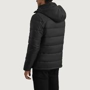 
클로즈업 상세 of Classic Collar & Zipper With Wind Flap Hardware on Erico 블랙 Hooded Puffer 가죽 자켓 남성용