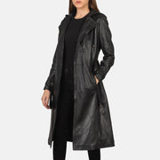 
Fixon Hooded 블랙 가죽 트렌치 코트 여성용 in Black Sheepskin Leather - 정면 스타일 및 테일러드 실루엣 | 공식 온라인 스토어 구매