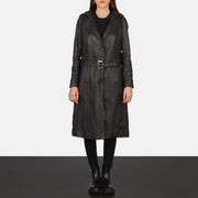 
Fixon Hooded 브라운 가죽 트렌치 코트 여성용 - 입체 소매 커팅과 슬림 테이퍼드 핏을 보여주는 측면 뷰