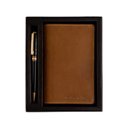 
Giftset Leather Writing Case and Pen (Passport holder) in Classic Full-Grain Leather - 정면 스타일 및 테일러드 실루엣 | 공식 온라인 스토어 구매
